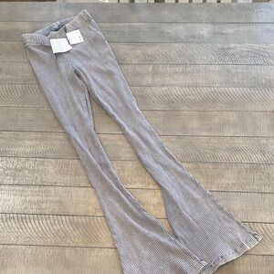 Zara NWT taupe/gray Flare Pants Size M